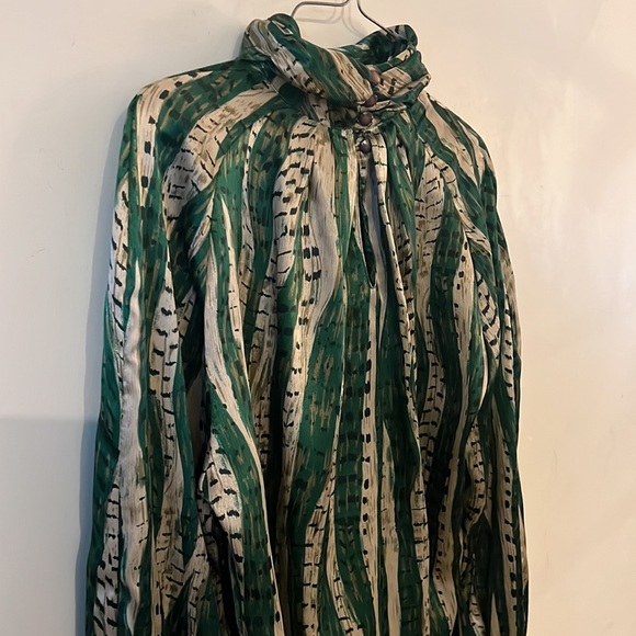 Tess Renaissance Style Button Neck & Sleeve Sz - Picture 5 of 16